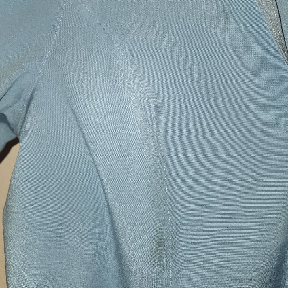 Talbot's Wrinkle Resiant 3/4 sleeve Button Up Shirt Size 18W Blue - Picture 6 of 8